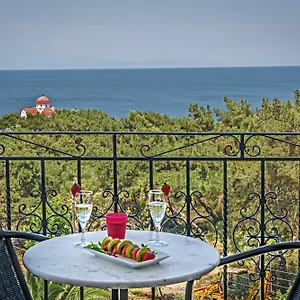Lazaridis Luxury & , Nea Roda Grecia