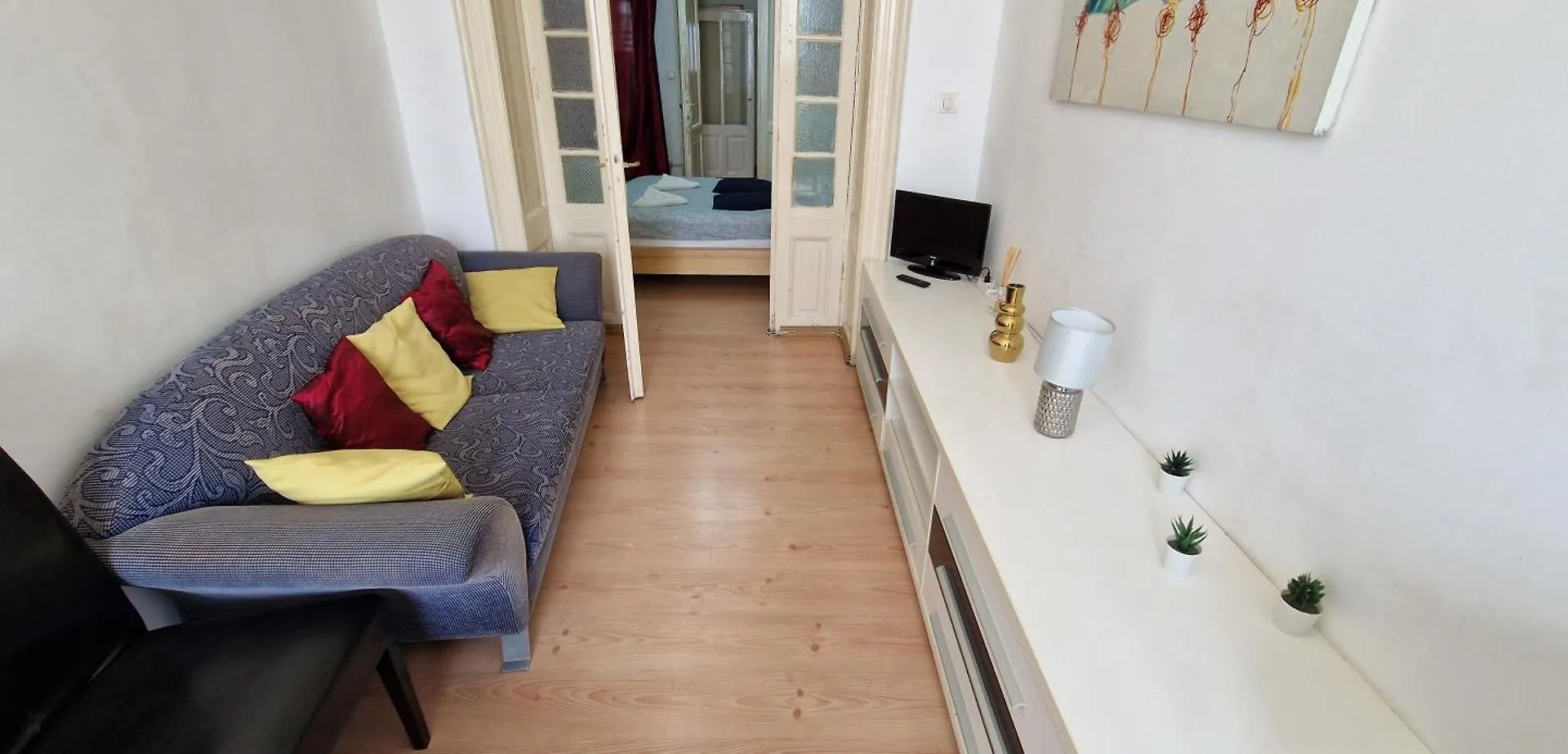 Domum Unirea, Across The Street Of Old City Center Bucureşti Apartament